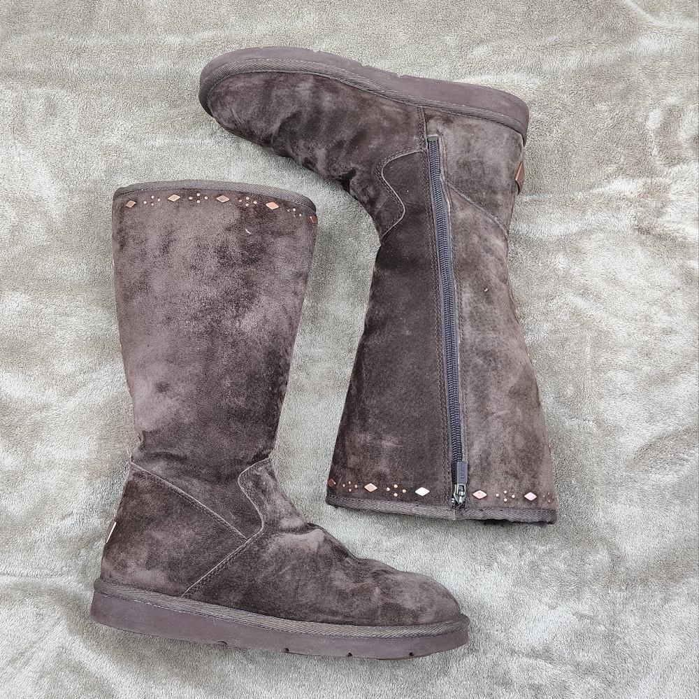 Ugg Australia Dark Brown Leather Sheepskin Joplin Studded Boots Size 9